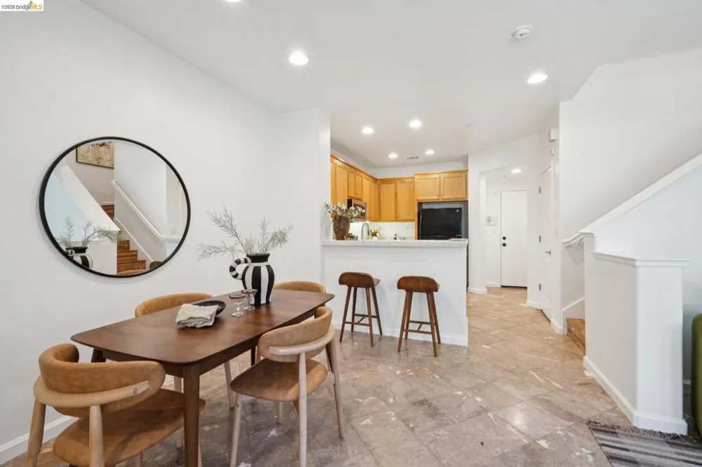 115 Carmel St San Pablo, CA 94806