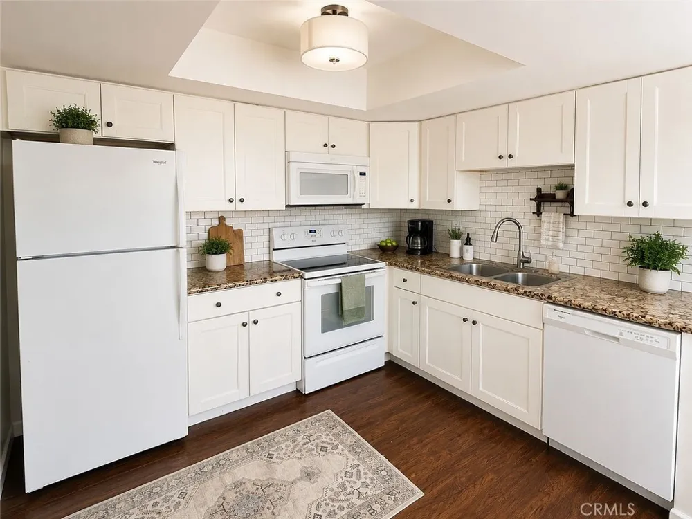 64281 Spyglass #30 Desert Hot Springs, CA 92240