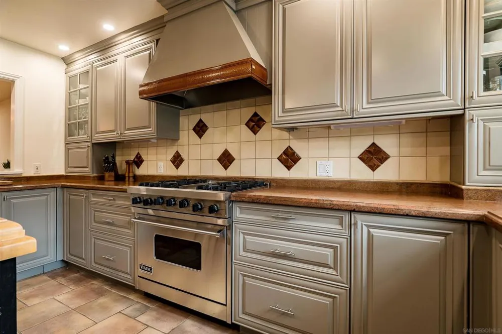 6117 La Flecha Rancho Santa Fe, CA 92067