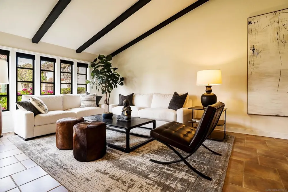 6117 La Flecha Rancho Santa Fe, CA 92067