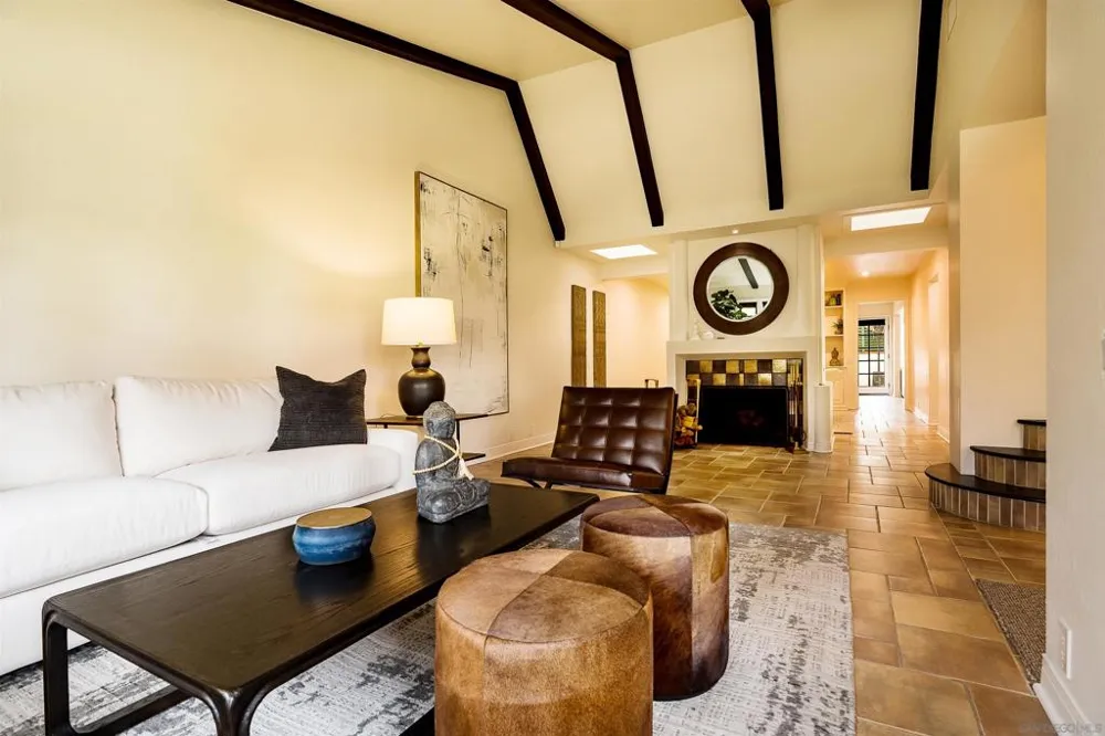 6117 La Flecha Rancho Santa Fe, CA 92067