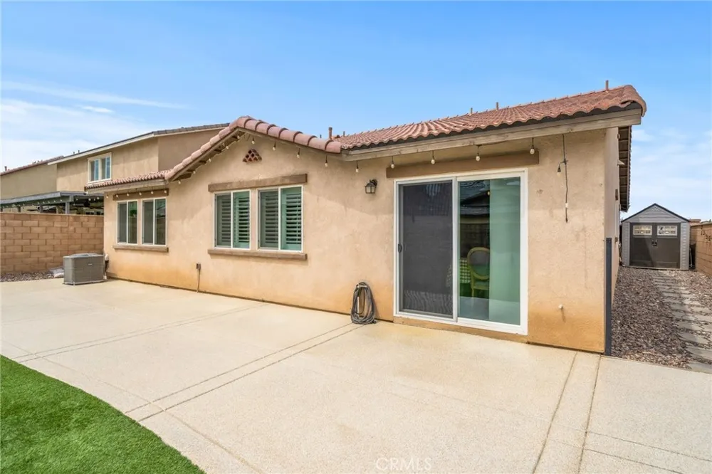 11981 Regent Victorville, CA 92392
