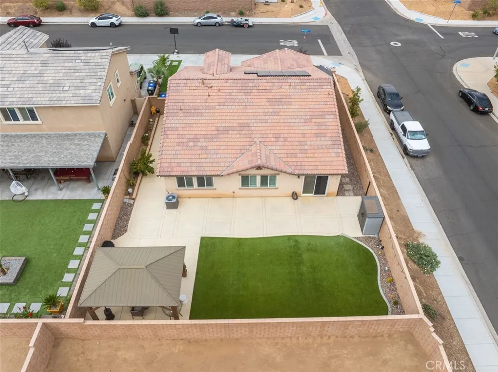 11981 Regent Victorville, CA 92392