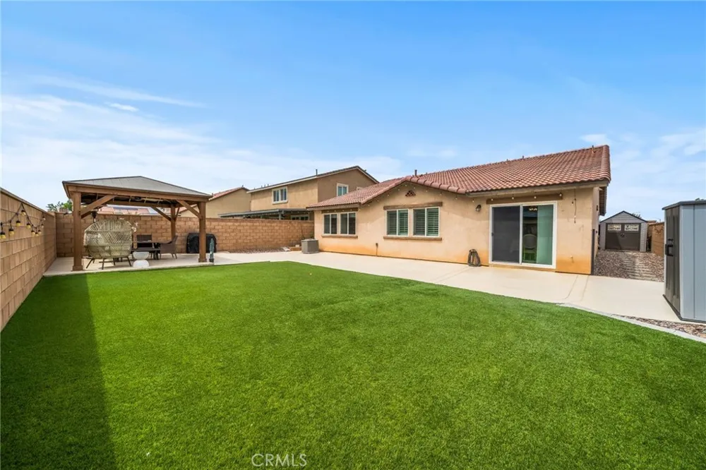 11981 Regent Victorville, CA 92392