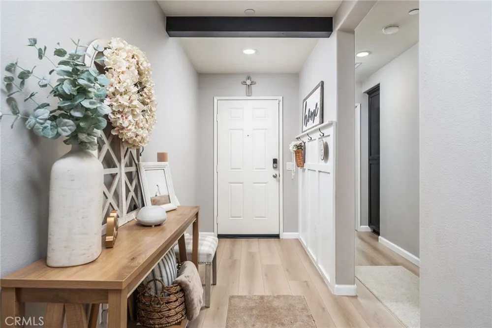 11981 Regent Victorville, CA 92392