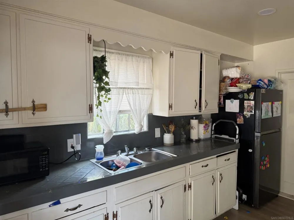 705 Harbison Avenue National City, CA 91950