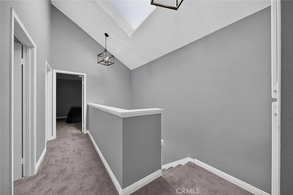 21056 Champlain Lake Forest, CA 92630