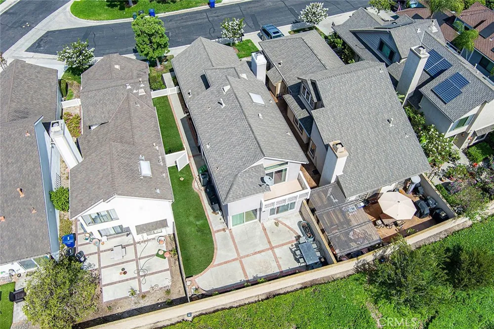21056 Champlain Lake Forest, CA 92630