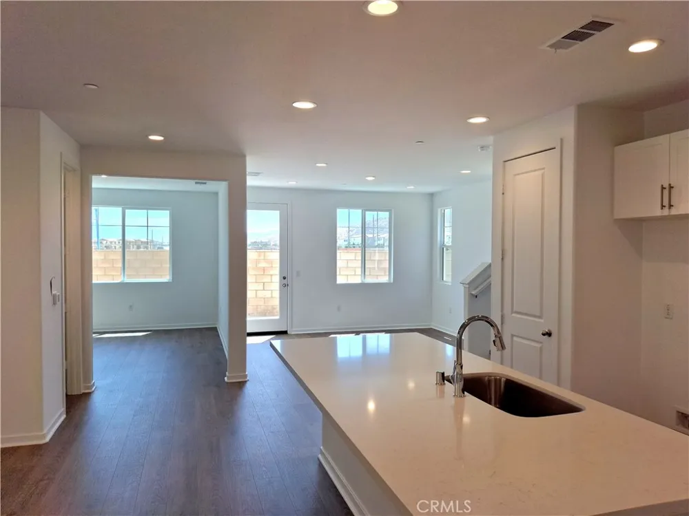 29458 UPPER CREEK LOOP Winchester, CA 92596