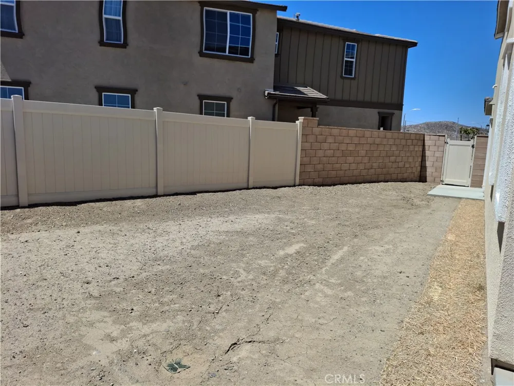 29458 UPPER CREEK LOOP Winchester, CA 92596
