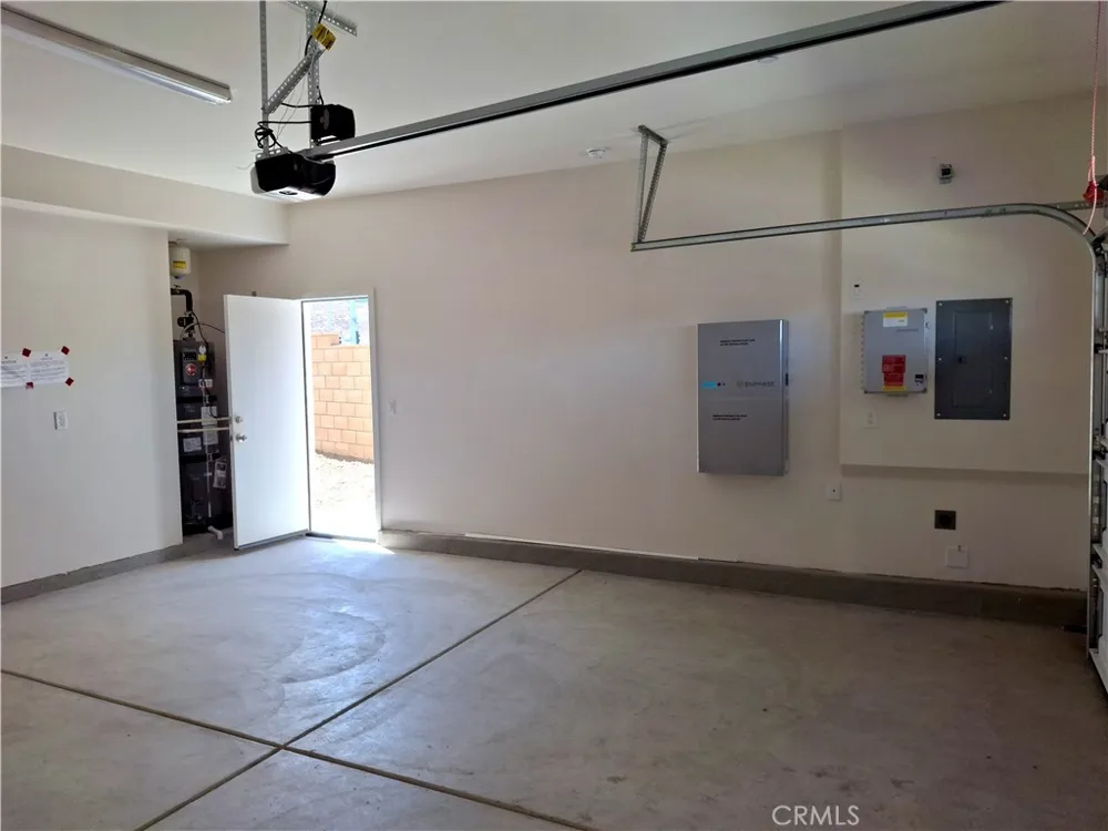 29458 UPPER CREEK LOOP Winchester, CA 92596
