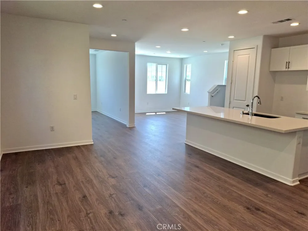 29458 UPPER CREEK LOOP Winchester, CA 92596