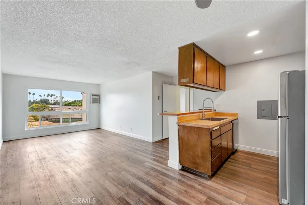 5585 E Pacific Coast HWY #342 Long Beach, CA 90804