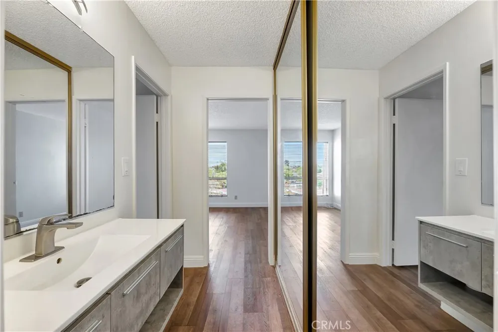 5585 E Pacific Coast HWY #342 Long Beach, CA 90804