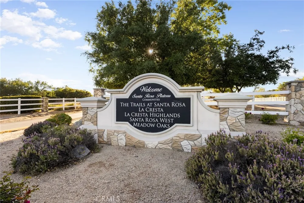 1 Avenida La Cresta Murrieta, CA 92563