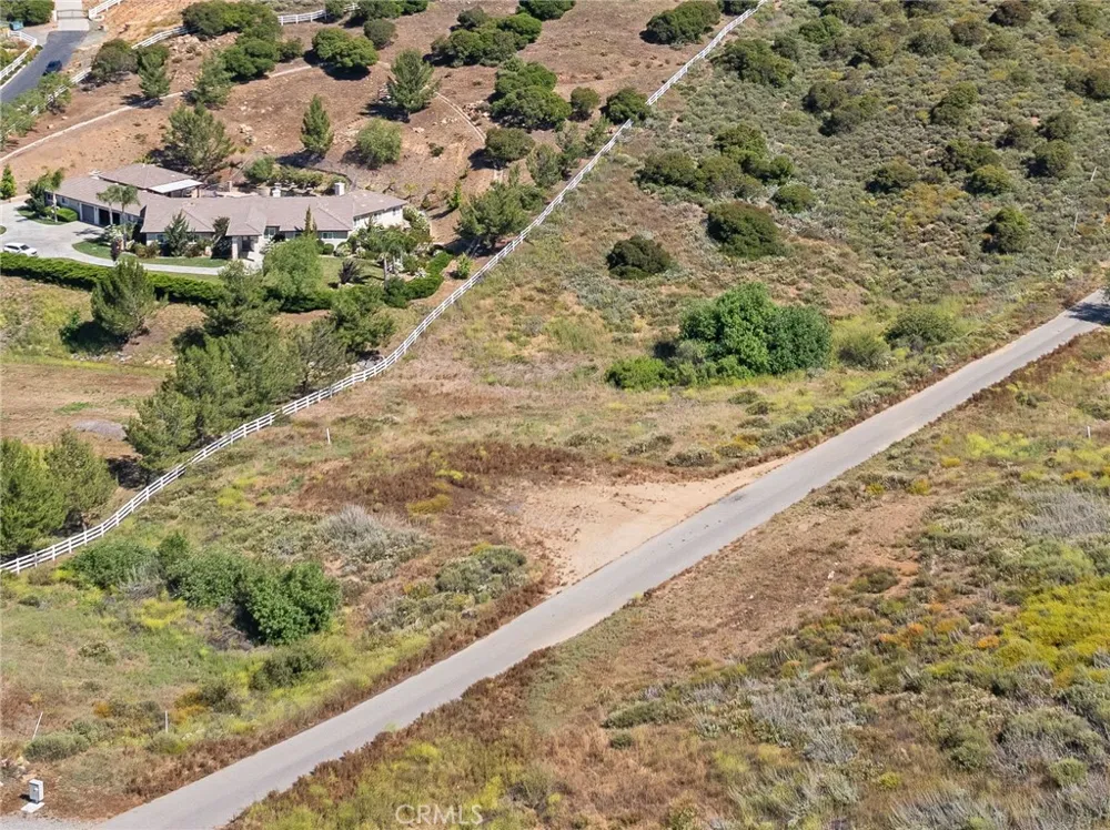1 Avenida La Cresta Murrieta, CA 92563