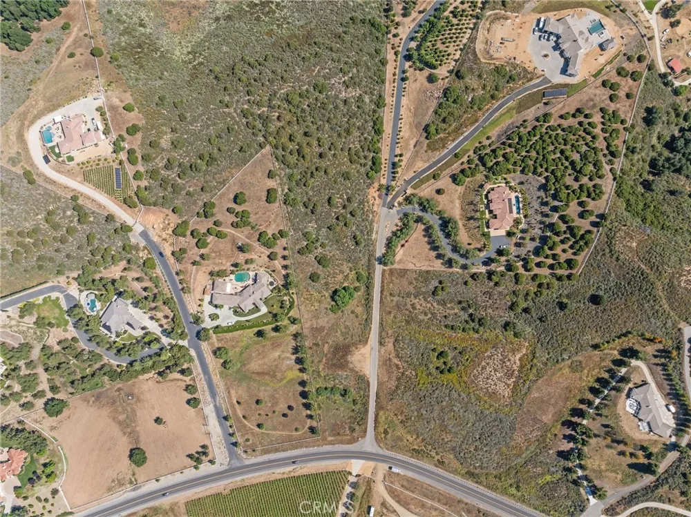1 Avenida La Cresta Murrieta, CA 92563