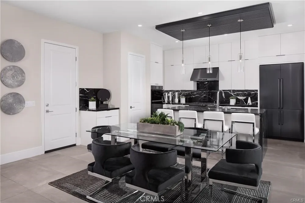 22081 Manarola Walnut, CA 91789