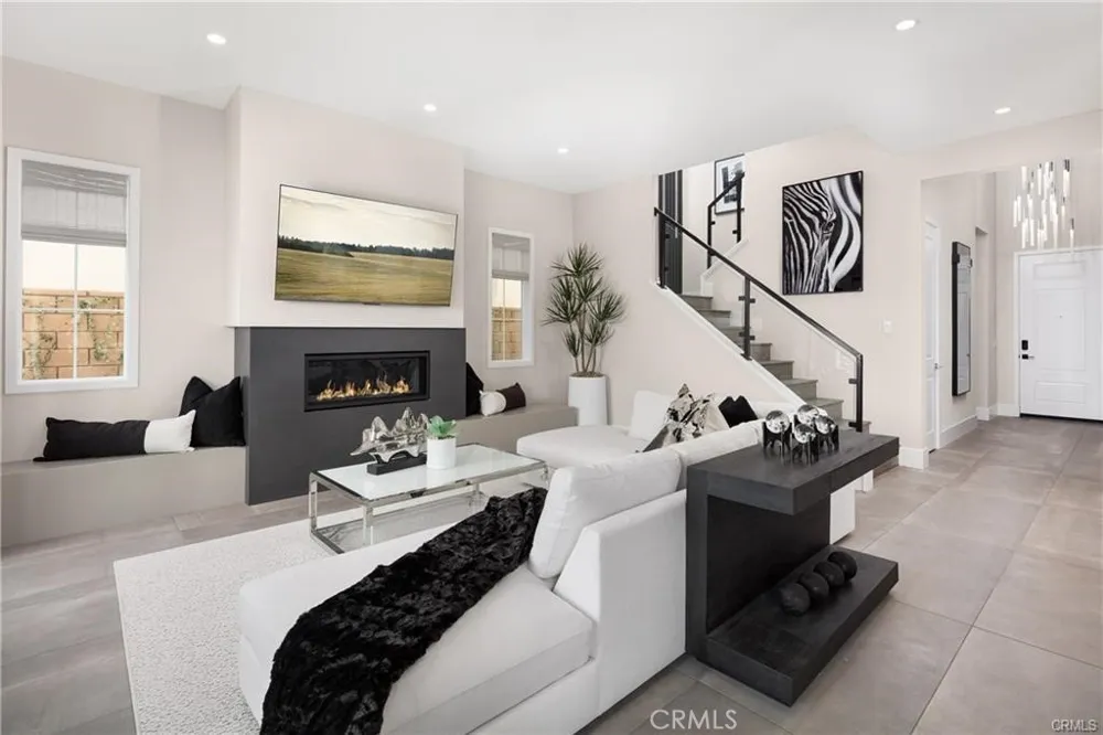 22081 Manarola Walnut, CA 91789