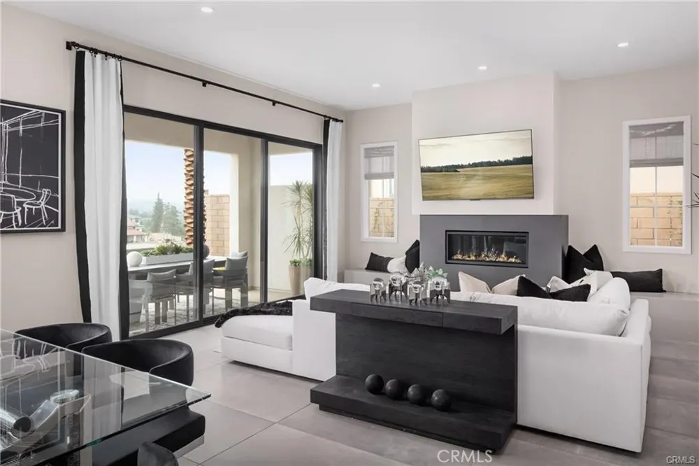 22081 Manarola Walnut, CA 91789