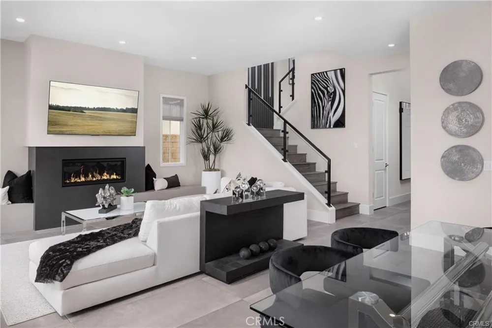 22081 Manarola Walnut, CA 91789