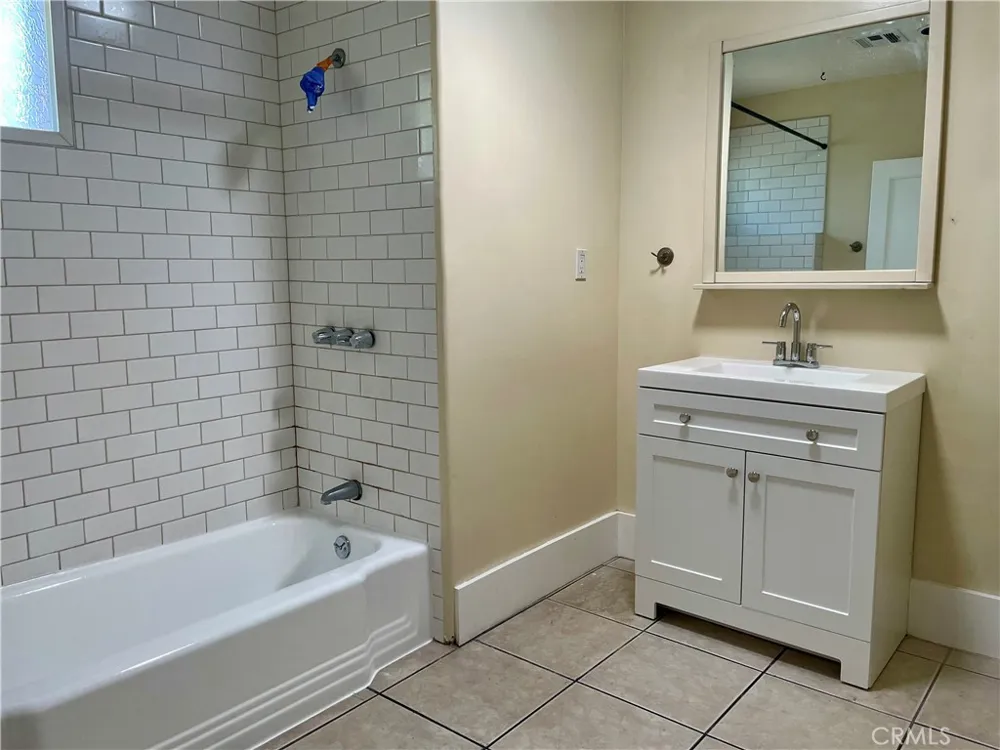 831 Boylston Pasadena, CA 91104