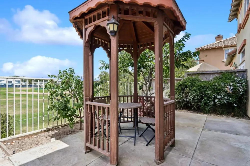 949 Nantucket Boulevard #9 Salinas, CA 93906