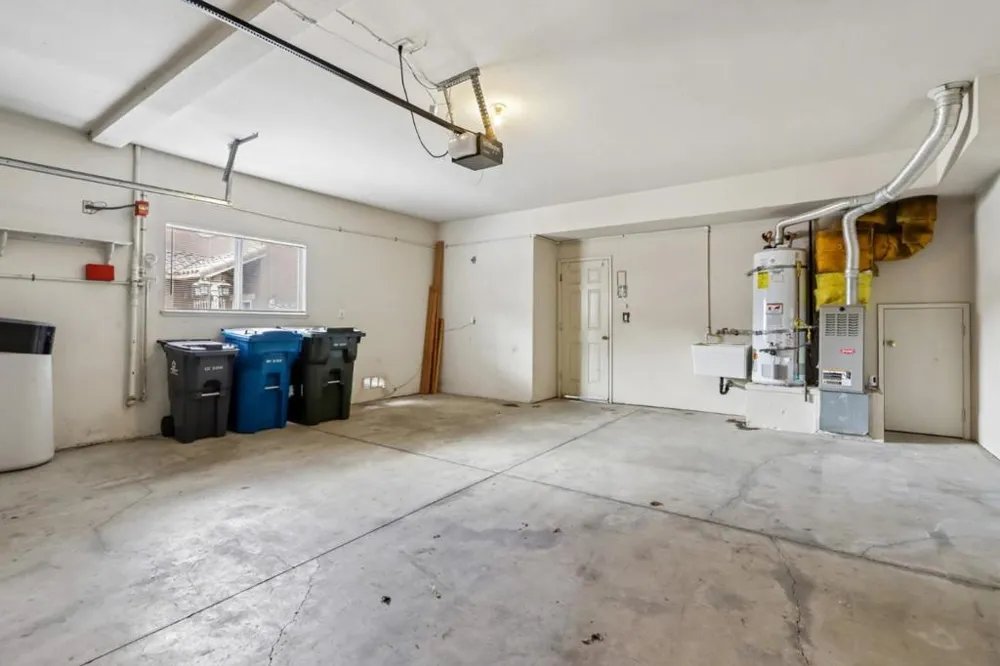 949 Nantucket Boulevard #9 Salinas, CA 93906