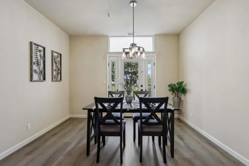 949 Nantucket Boulevard #9 Salinas, CA 93906