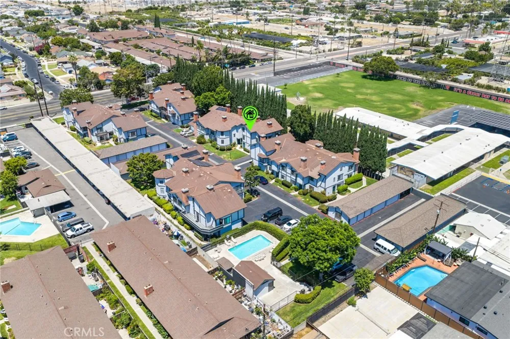 9035 Stacie #7 Anaheim, CA 92804