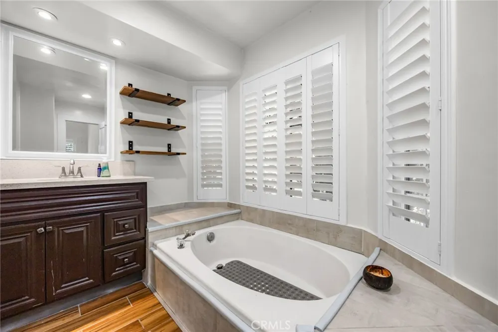 9035 Stacie #7 Anaheim, CA 92804