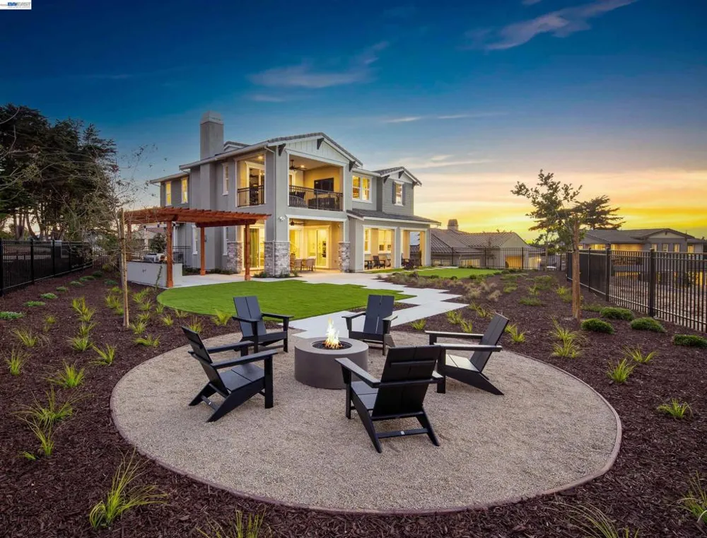 1659 Fairway Dr Seaside, CA 93955