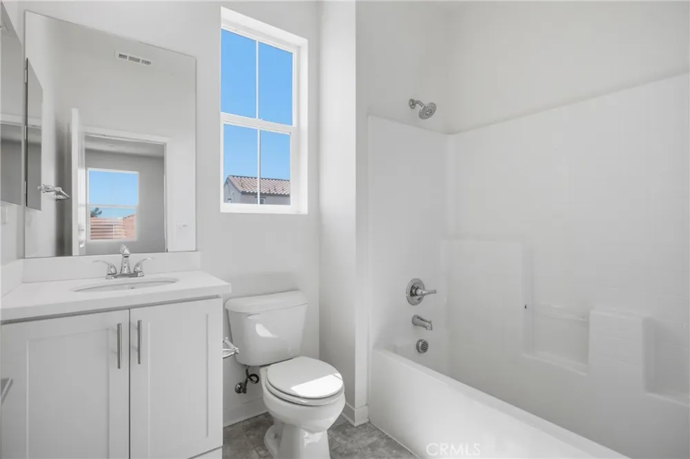 35886 Landon Murrieta, CA 92562