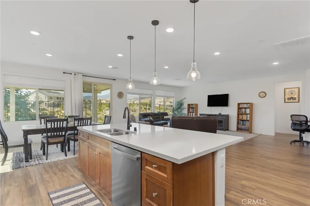 1389 Hazel Lane Banning, CA 92220