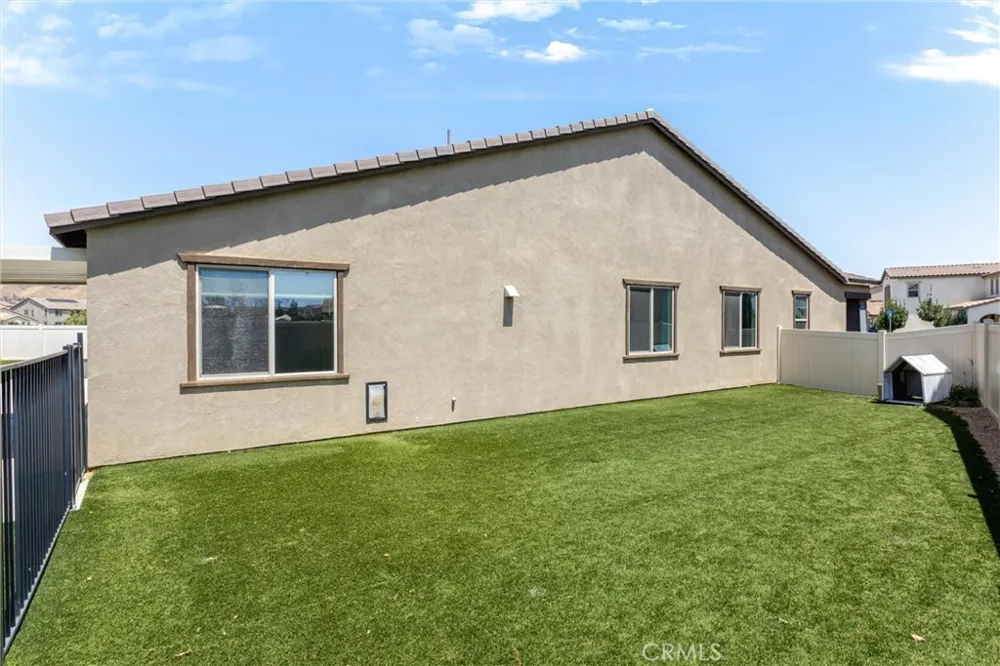 1389 Hazel Lane Banning, CA 92220