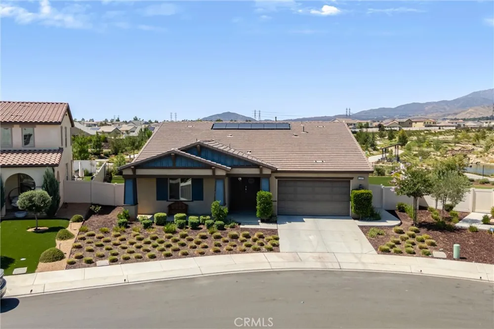 1389 Hazel Lane Banning, CA 92220