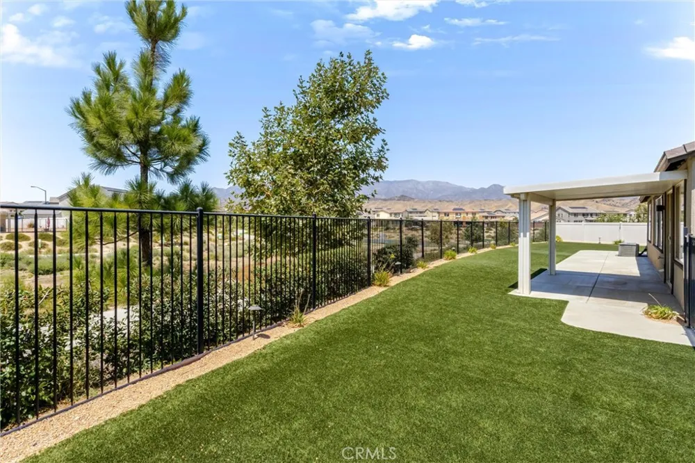 1389 Hazel Lane Banning, CA 92220