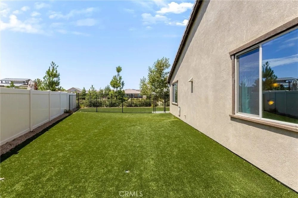 1389 Hazel Lane Banning, CA 92220