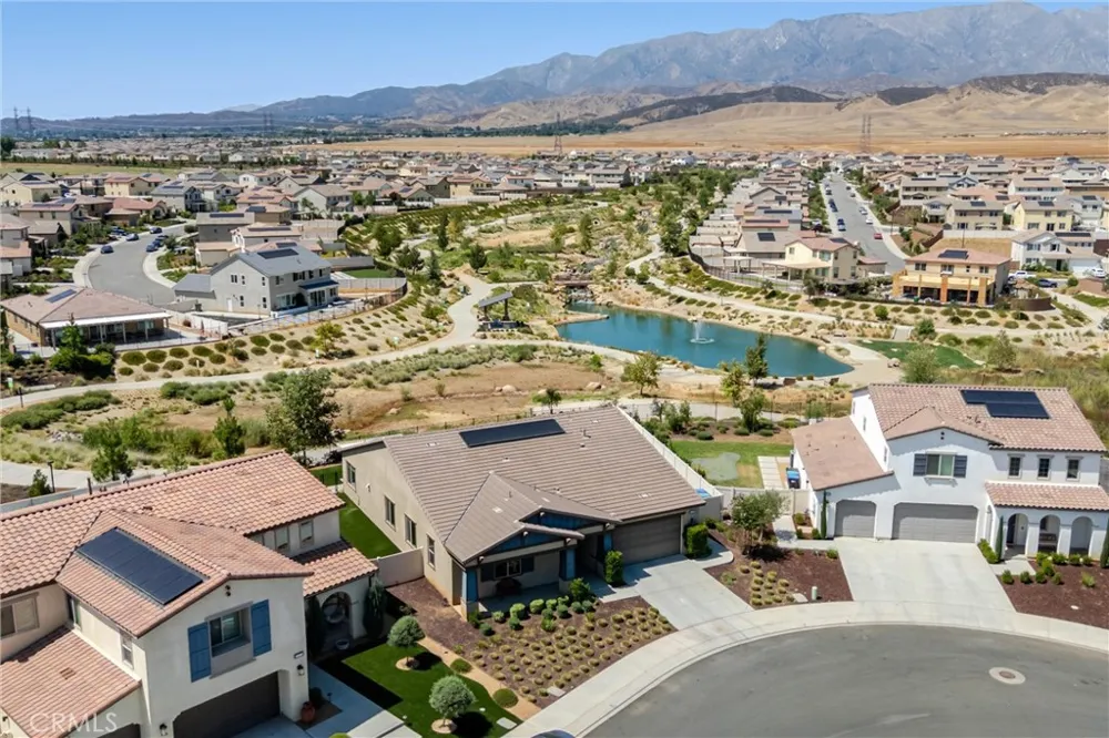 1389 Hazel Lane Banning, CA 92220