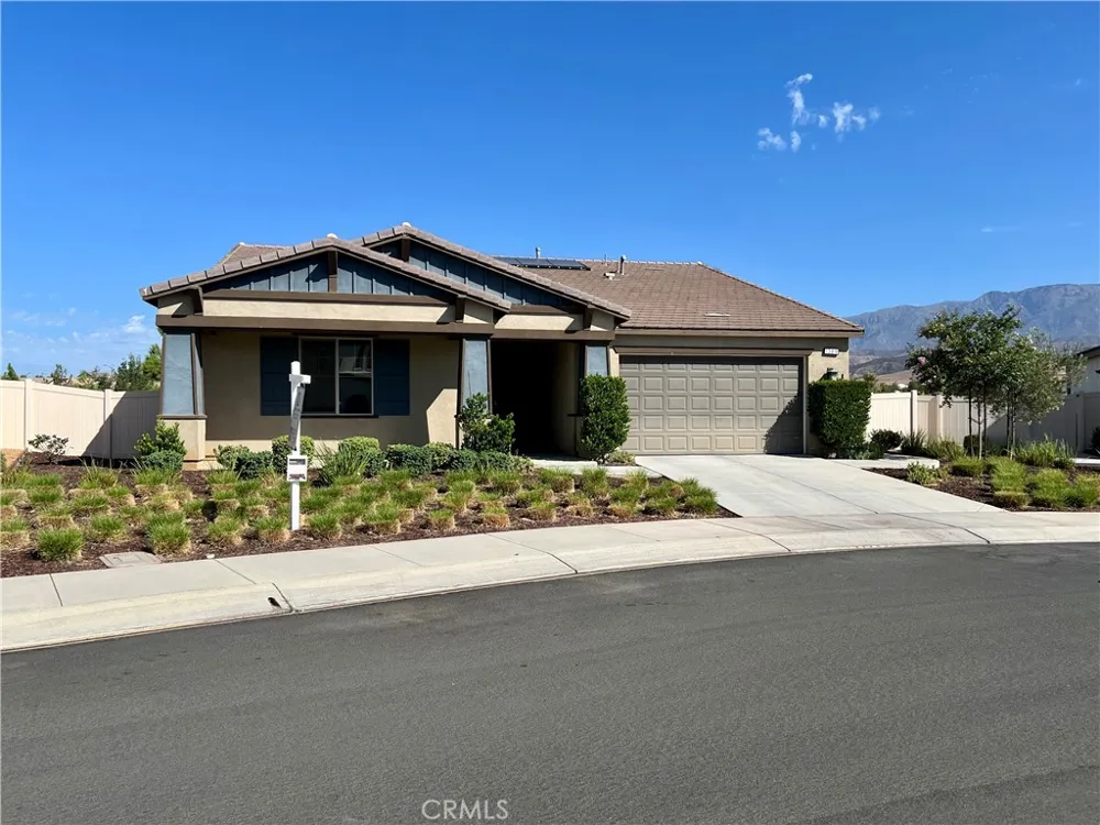 1389 Hazel Lane Banning, CA 92220