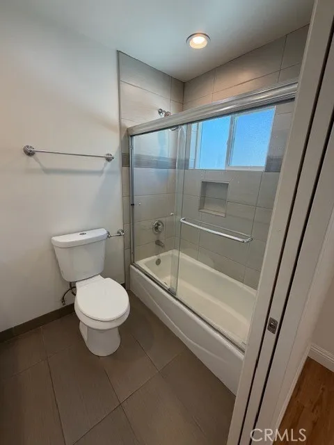 2025 Lovila Lane Altadena, CA 91001