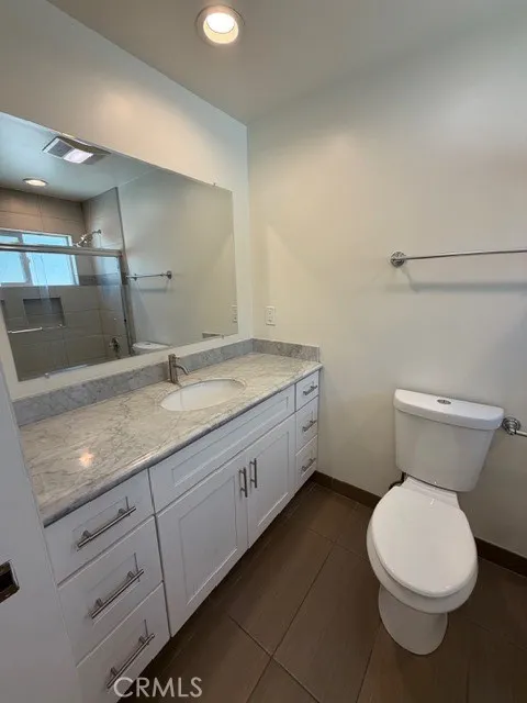 2025 Lovila Lane Altadena, CA 91001
