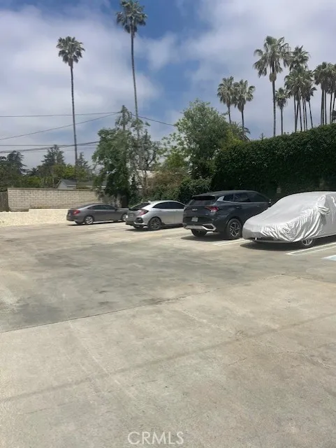 2025 Lovila Lane Altadena, CA 91001