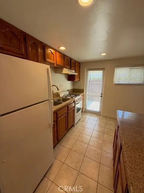 2025 Lovila Lane Altadena, CA 91001