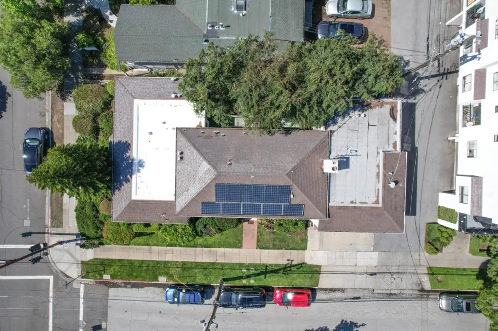 580590 Chestnut Street San Carlos, CA 94070