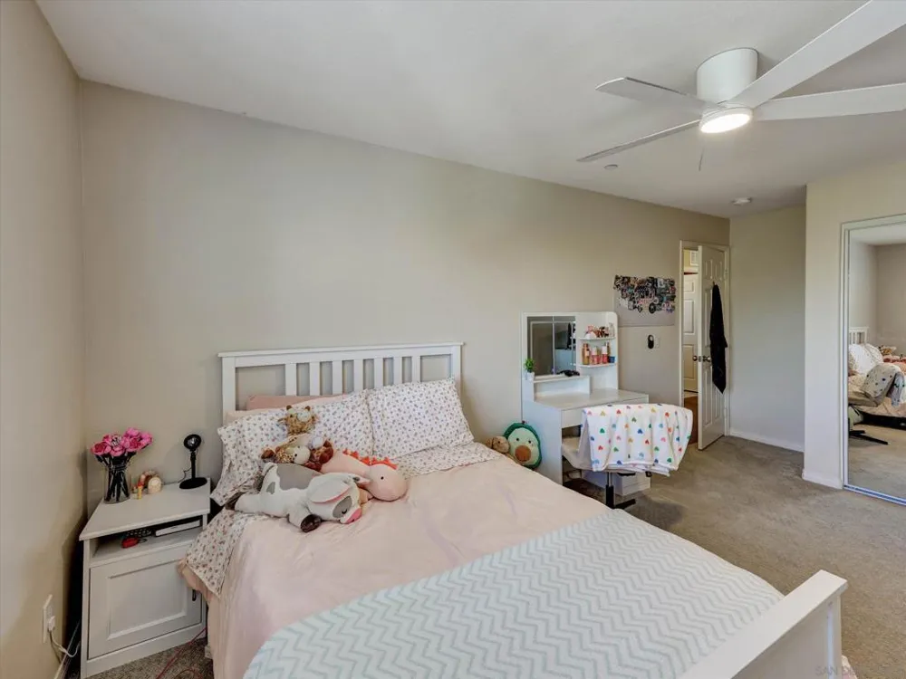 13589 Sohail Lakeside, CA 92040