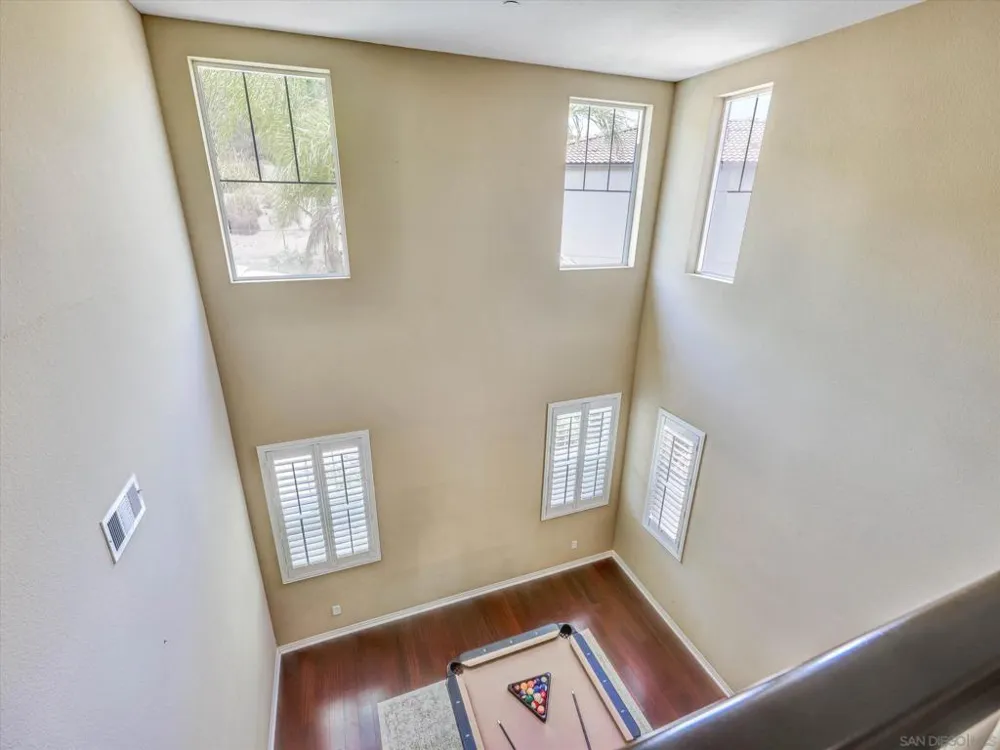 13589 Sohail Lakeside, CA 92040