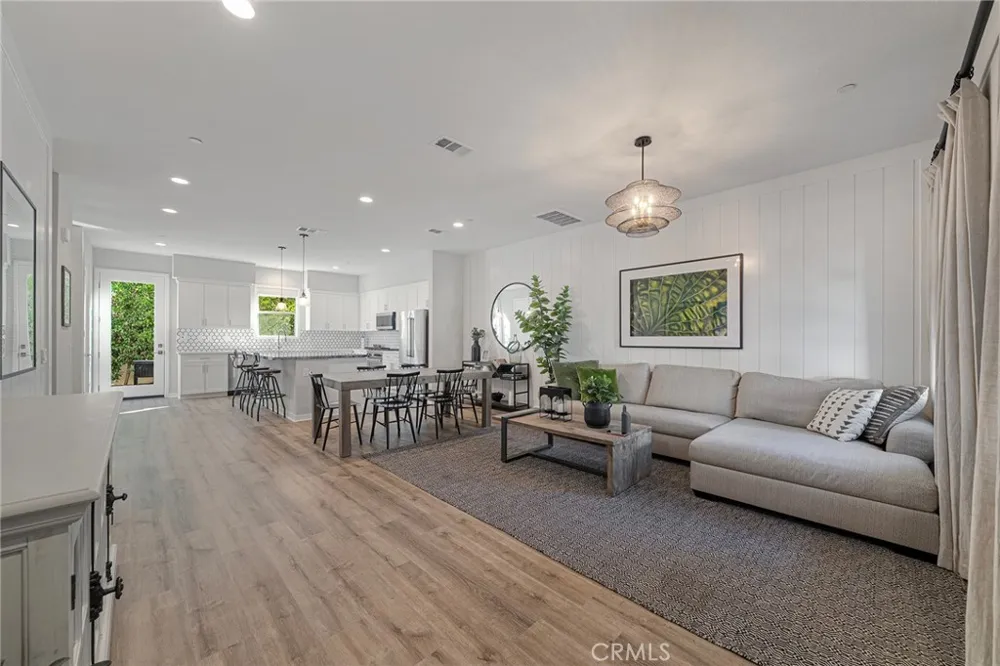 786 Francesca Walnut, CA 91789