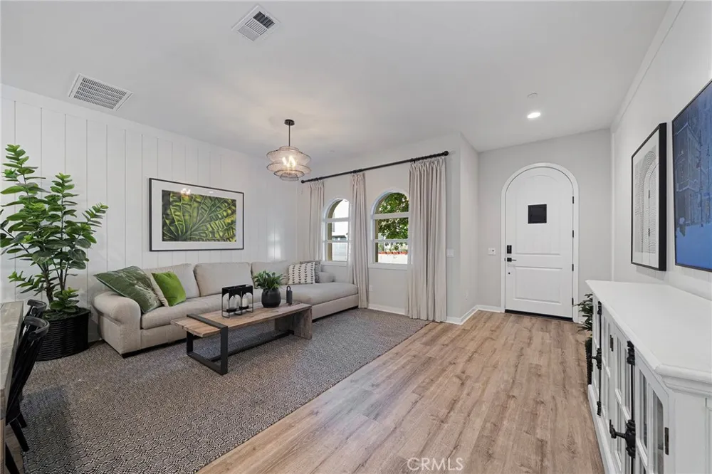 786 Francesca Walnut, CA 91789