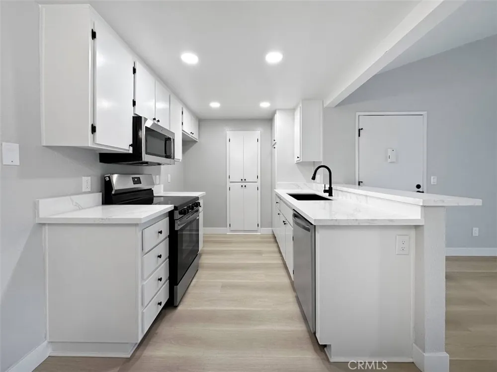 3535 Banbury #108 Riverside, CA 92505